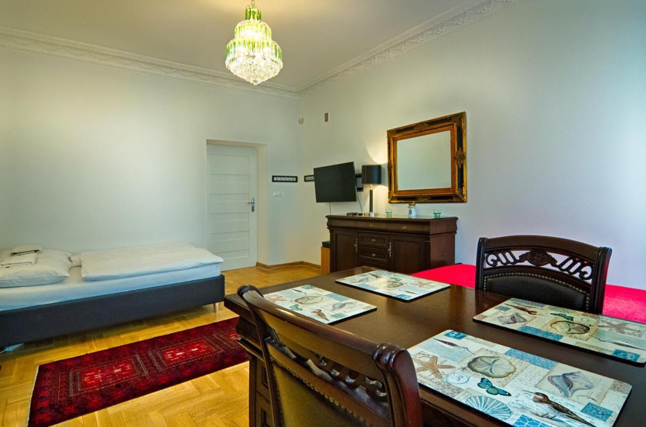 Old Town Kanonia Apartments Варшава Екстериор снимка